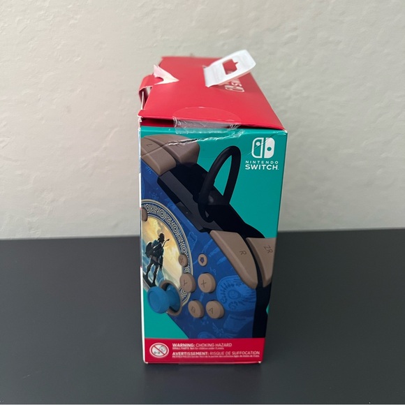 The Legend of Zelda Nintendo Switch Rematch Wired Controller - Picture 2 of 5